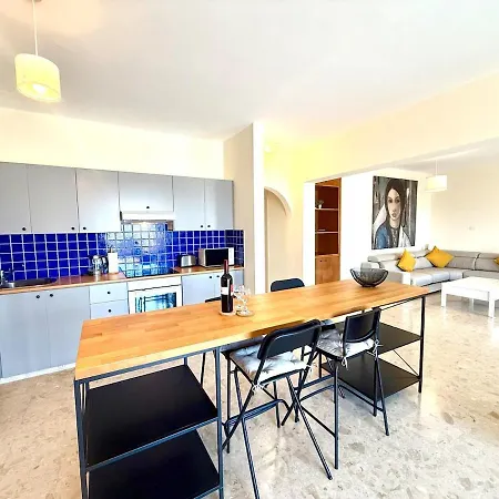 Marina Apartament *