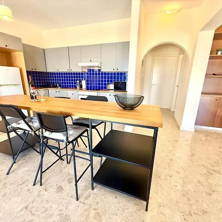 Marina Apartament *